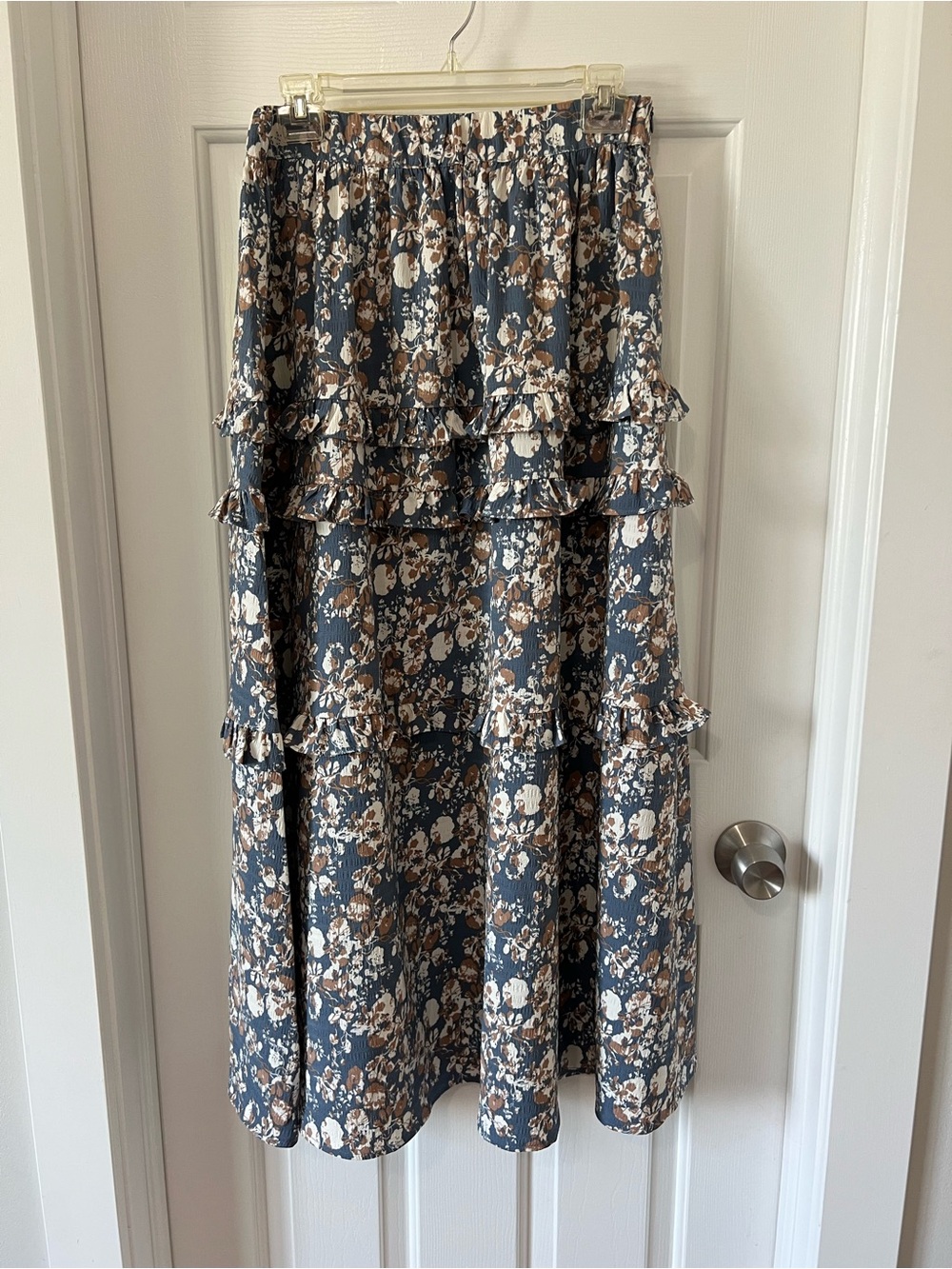 En Saison Blue Floral Tiered Ruffle Maxi Skirt